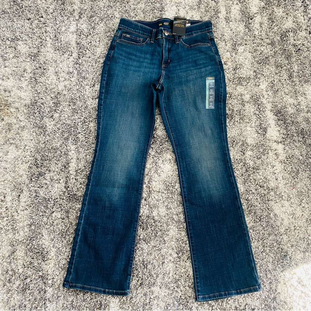 Woman’s Lee mid rise blue regular fit bootcut 10 medium new